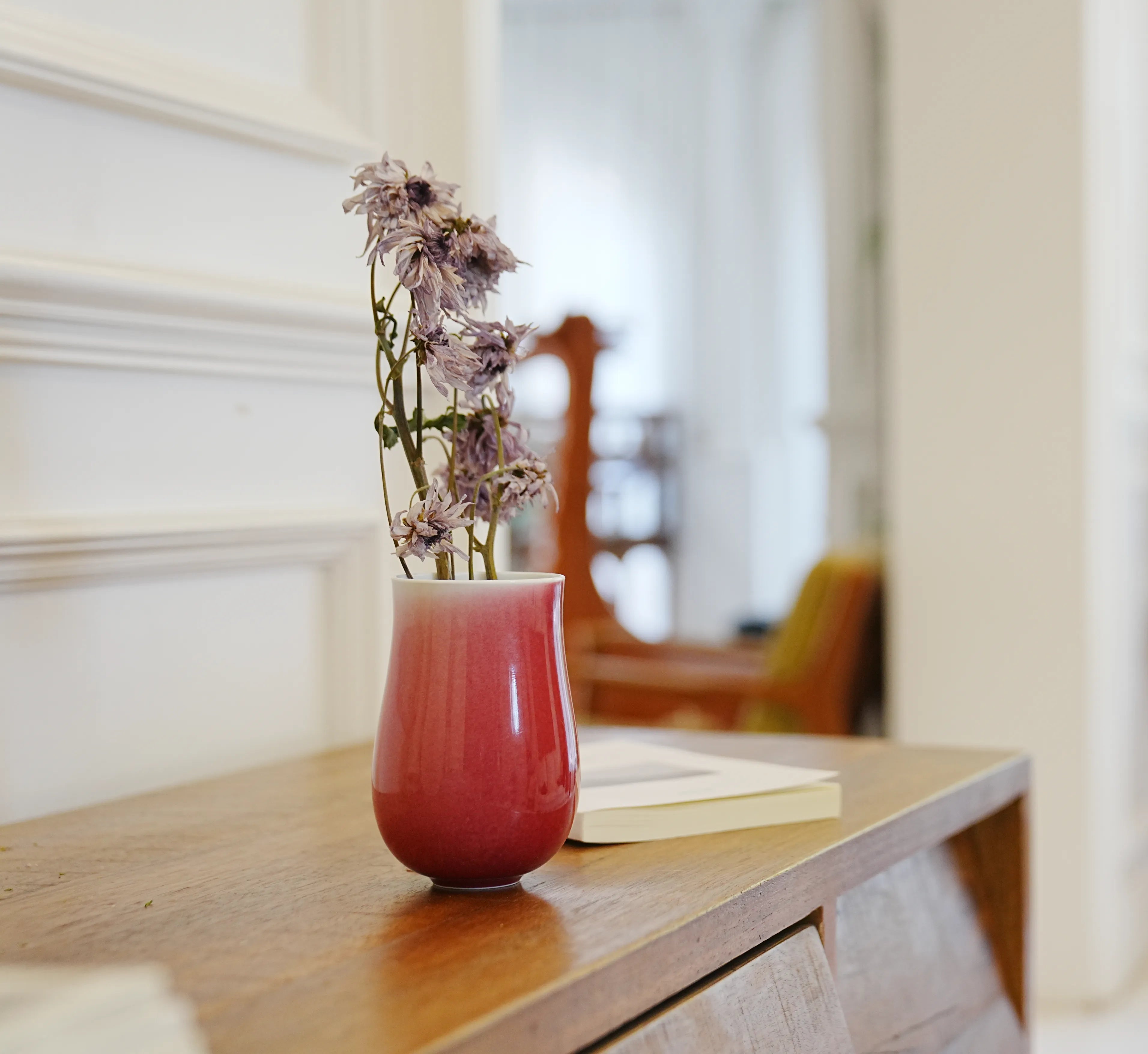 Elegant Tulip Porcelain Tumbler