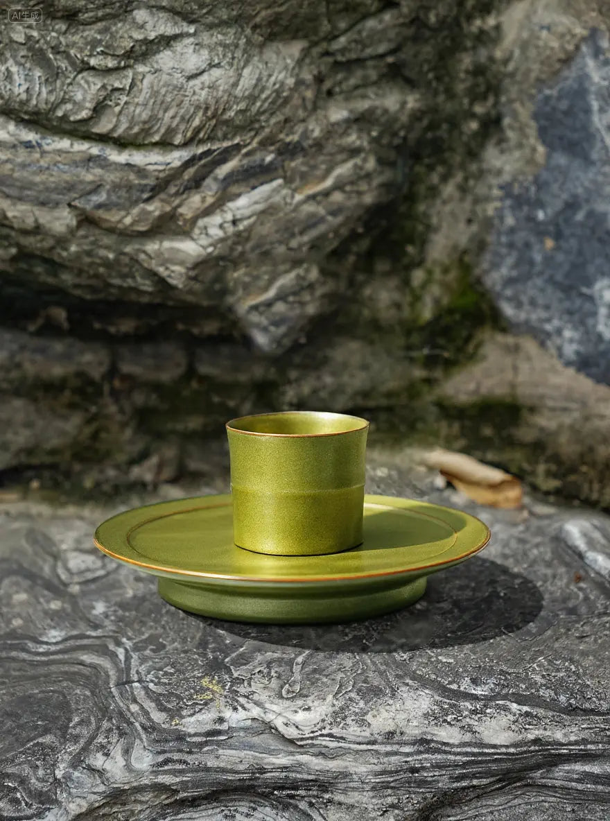 Saucer suit for coffee mug