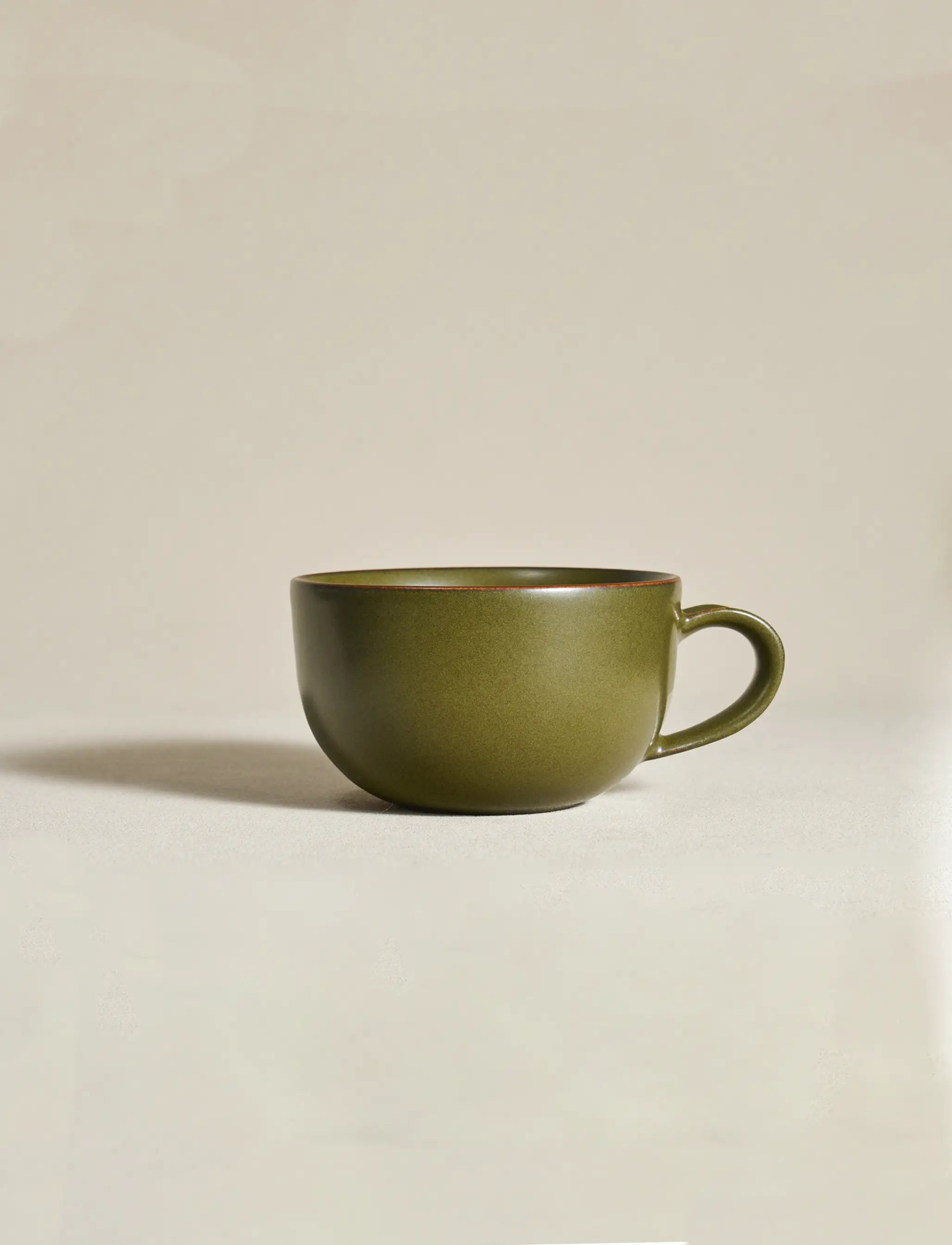 SaraGaia Tea-Dust Glaze latte mug. Hand-thrown Jingdezhen porcelain.